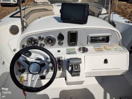 2017, Hurricane, SunDeck Sport 211 OB