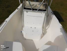 2005, Sea Hunt, Triton 202