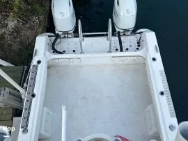 2006, Twin Vee, 26 Power catamaran Center Console VS