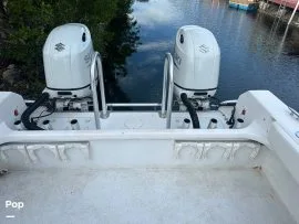 2006, Twin Vee, 26 Power catamaran Center Console VS