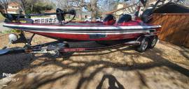 2011, Skeeter, ZX250