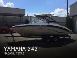 2012, Yamaha, 242 S Limited