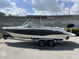 2009, Bayliner, 225 BR