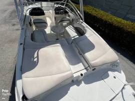 2009, Bayliner, 225 BR