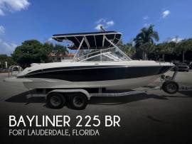 2009, Bayliner, 225 BR