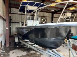 1988, Boston Whaler, 22 Outrage