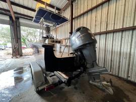 1988, Boston Whaler, 22 Outrage