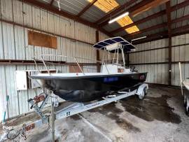 1988, Boston Whaler, 22 Outrage