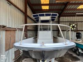 1988, Boston Whaler, 22 Outrage