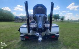 2015, Skeeter, ZX 225