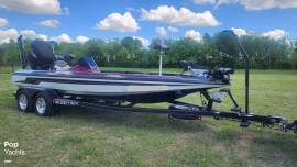 2015, Skeeter, ZX 225