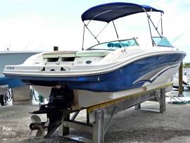 2003, Sea Ray, Bow Rider 220