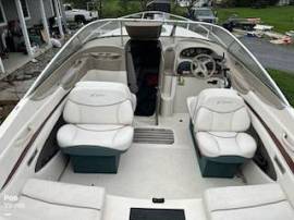 2000, Bayliner, Capri 2352