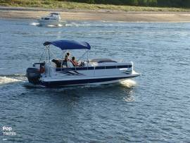 2012, Hurricane, 236 Fundeck