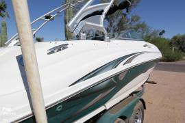 2002, Sea Ray, 220 sun deck