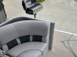 2023, Custom Built, 29 Party Barge
