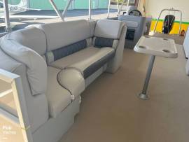 2023, Custom Built, 29 Party Barge