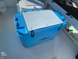 2010, Parker Marine, XLD SPORT CABIN 2820