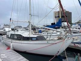 1974, Irwin Yachts, 32.5 Center Cockpit