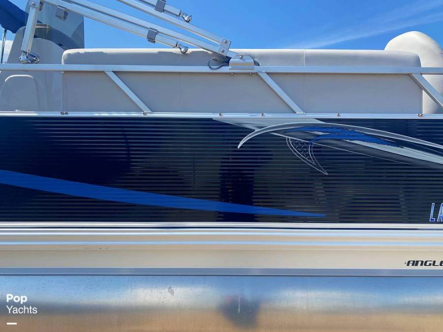 Catch the Fever reviews the Angler Qwest 824 Catfish Edition Pontoon Boat.  See why we think this is the best catfish boat on the market. Visit  Angler