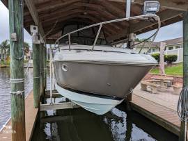 2012, Rinker, 260 Express Crusier