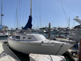 1984, Islander Sailboats, Bahama 30