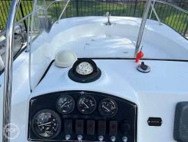 2012, Boston Whaler, 190 montauk