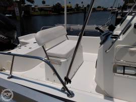 2012, Boston Whaler, 190 montauk