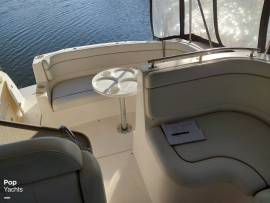 2005, Rinker, 300 Fiesta Vee