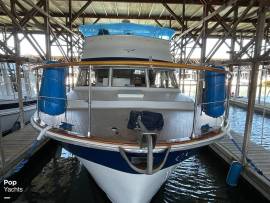 1972, Tollycraft, 40' Tri Cabin