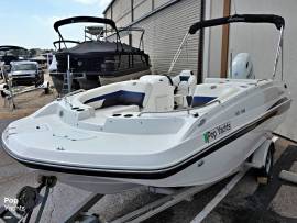 2022, Hurricane, SunDeck Sport 188 OB