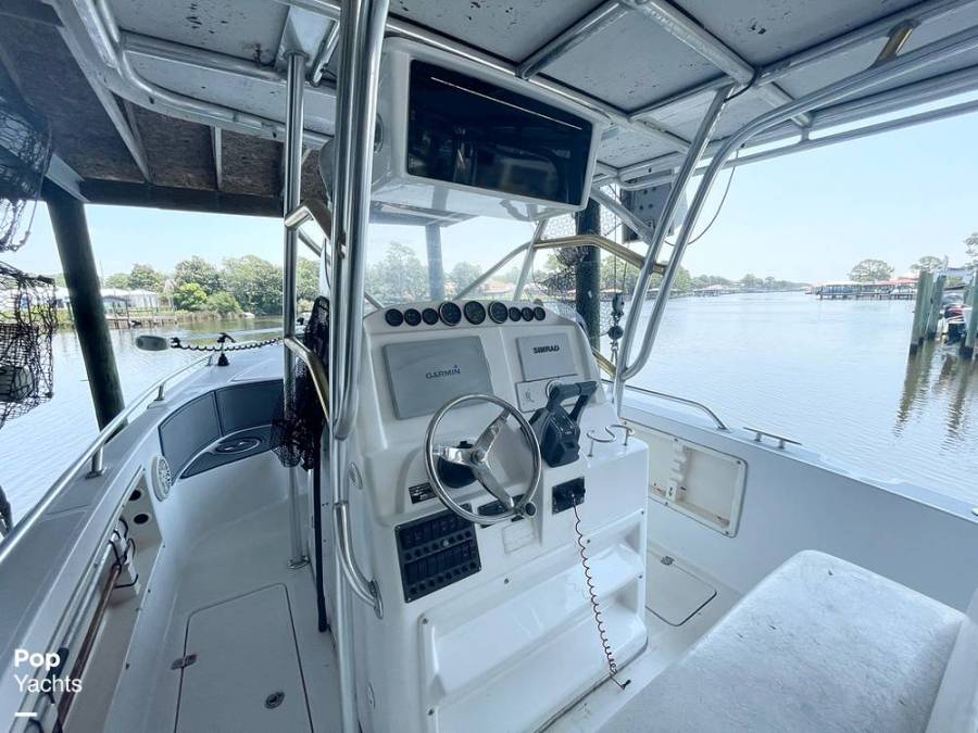 2006 ProKat 2360 CC Power Boats, Power Catamarans For Sale in Panama ...