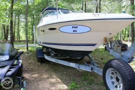 1989, Sea Ray, 230 Cuddy Cabin