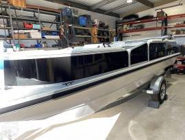 1992, Lowe, 2200 Suncruiser Deck Boat