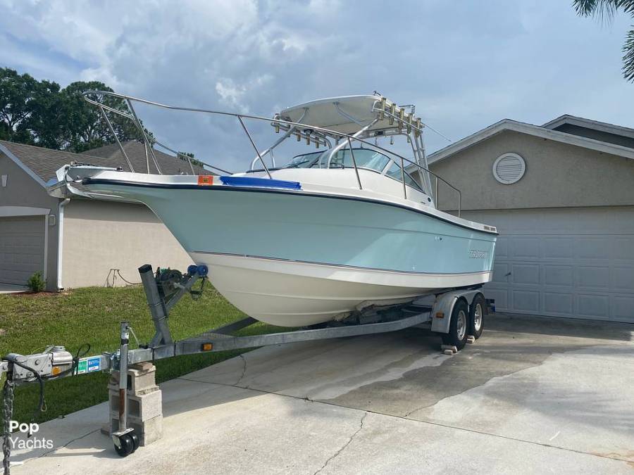 2006 Trophy Pro 2352 WA Power Boats, Walkaround Boats For Sale in ...