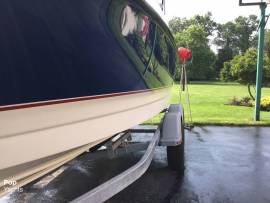 2005, Bayliner, 210 cuddy