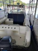 2001, Boston Whaler, Conquest 28