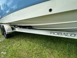 2022, Robalo, R230