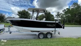 2022, Robalo, R230 Center Console