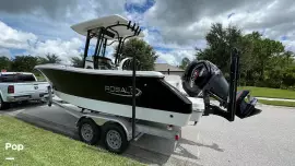 2022, Robalo, R230 Center Console