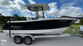 2022, Robalo, R230 Center Console