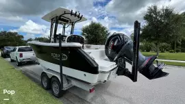 2022, Robalo, R230 Center Console