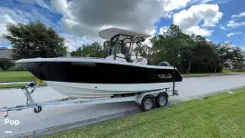 2022, Robalo, R230 Center Console