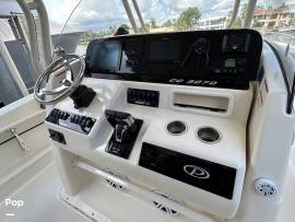 2001, Pursuit, 3070 Center Console