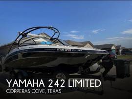 2014, Yamaha, 242 Limited S