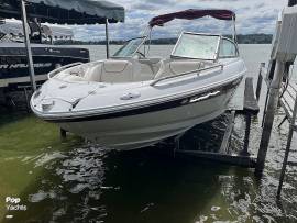 2005, Crownline, 216 LS