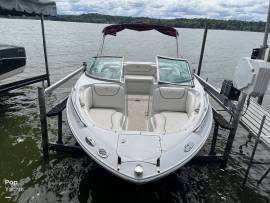 2005, Crownline, 216 LS