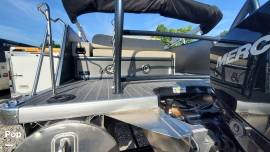 2023, Premier Pontoons, Solaris RL 230