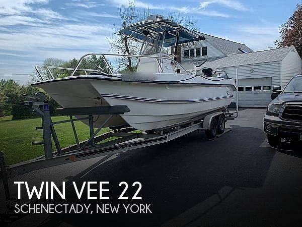 2007 Twin Vee 22 Center Console Power Boats, Power Catamarans For Sale ...