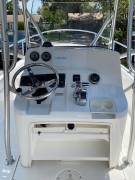 2007, Boston Whaler, 220 Dauntless